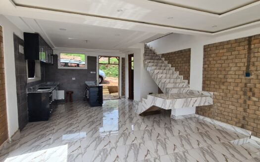 Studio Apartment in Aburi Obosomase